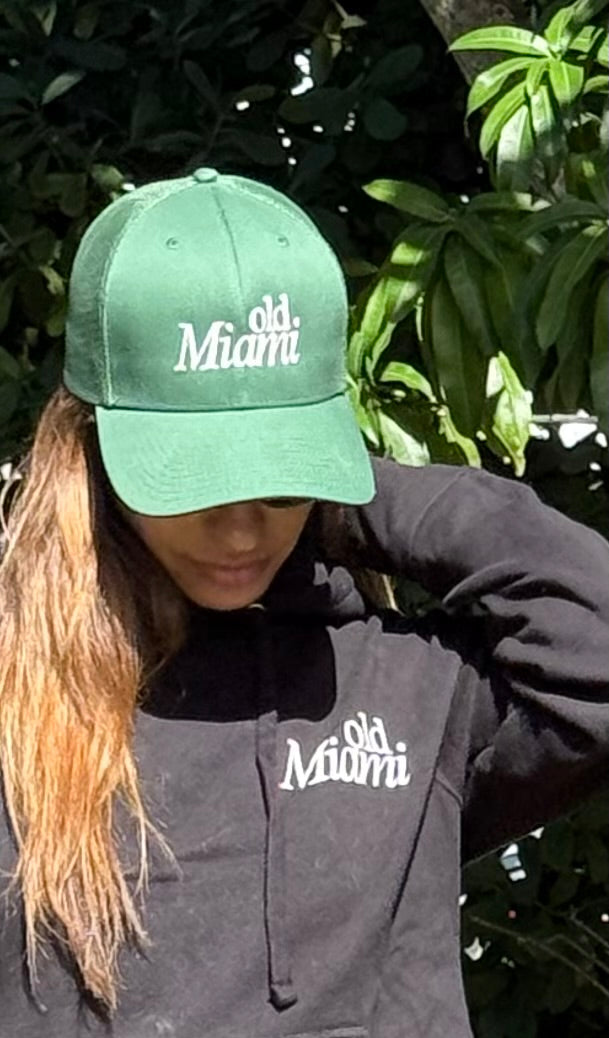 Olive & Cream Mesh Trucker (Snap Back)